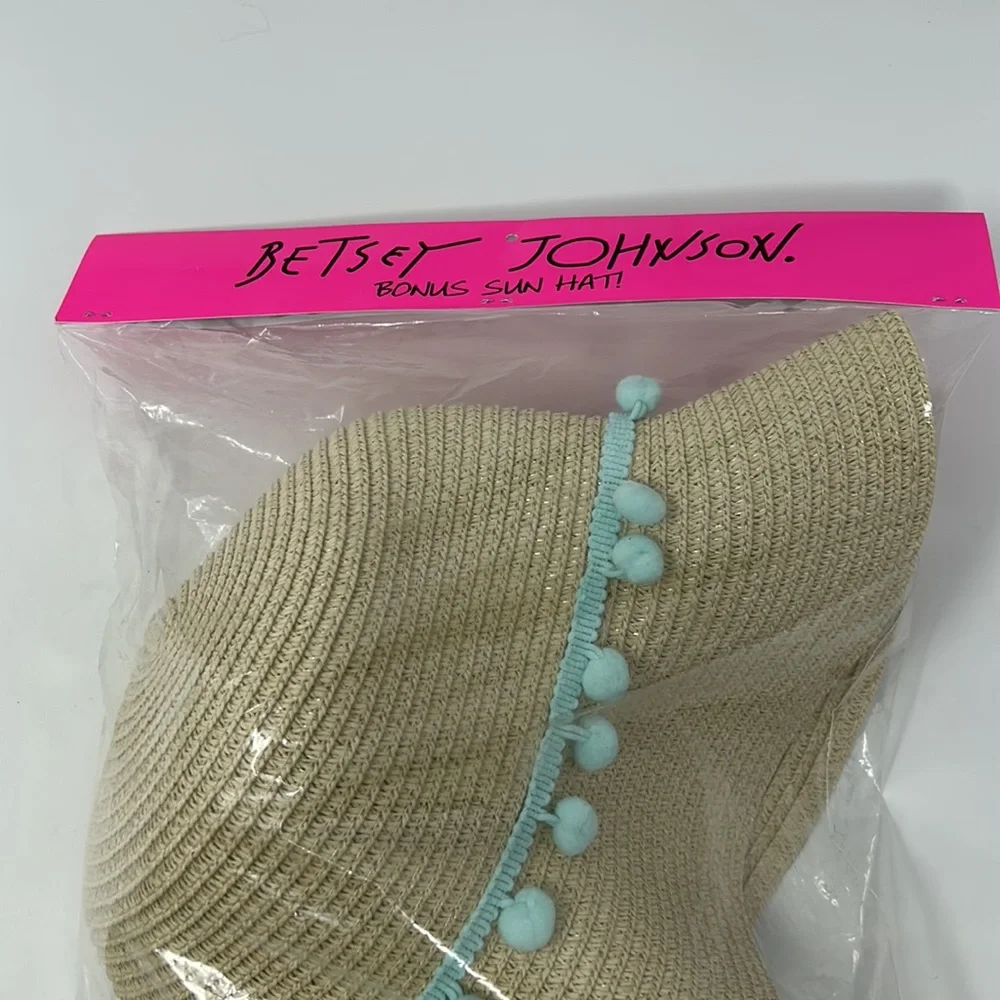 Betsey Johnson Girl’s Straw Blue Pom Pom Detail Summer Beach Hat